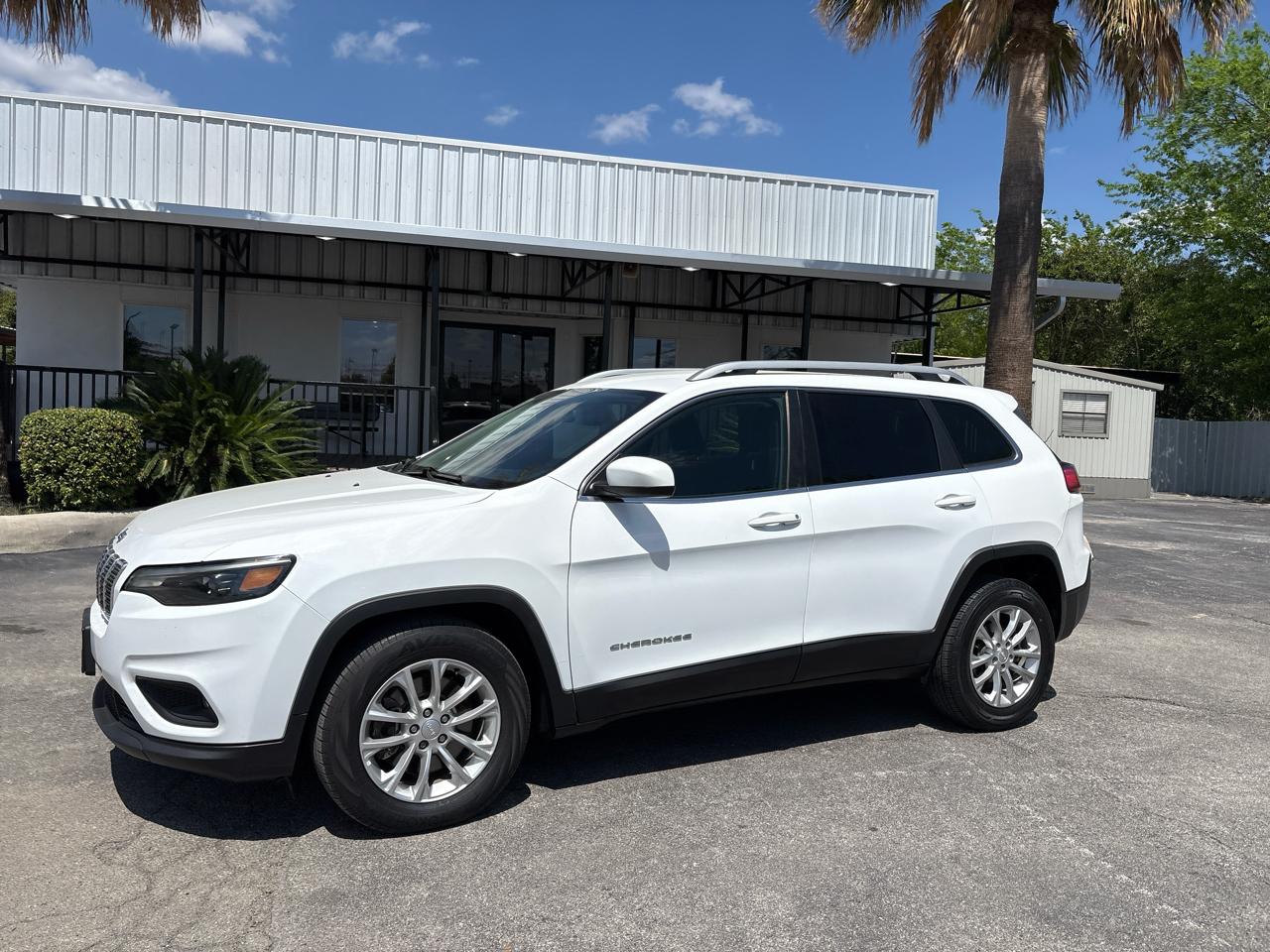 Jeep Cherokee Latitude FWD 2019