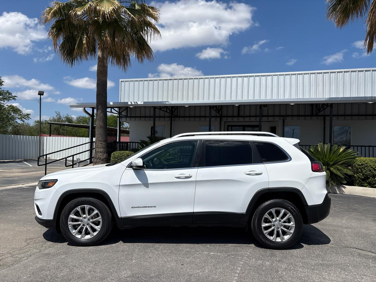 Jeep Cherokee Latitude FWD 2019