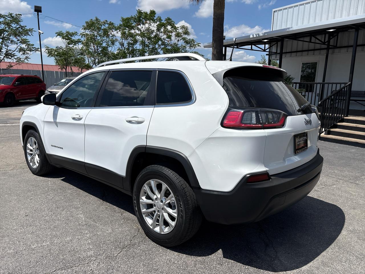 Jeep Cherokee Latitude FWD 2019