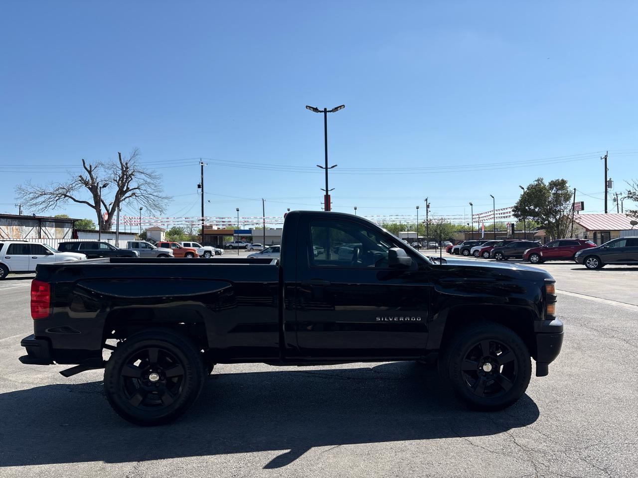 Chevrolet Silverado 1500 2WD Reg Cab 119.0" Work Truck w/1WT 2014