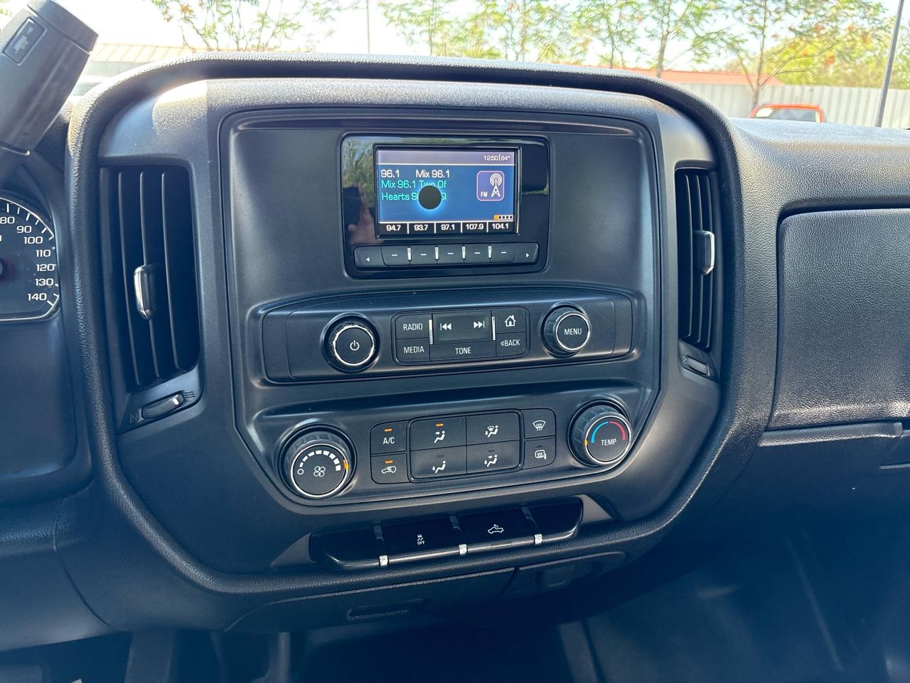 Chevrolet Silverado 1500 2WD Reg Cab 119.0" Work Truck w/1WT 2014