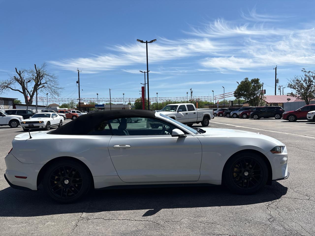 Ford Mustang EcoBoost Convertible 2019
