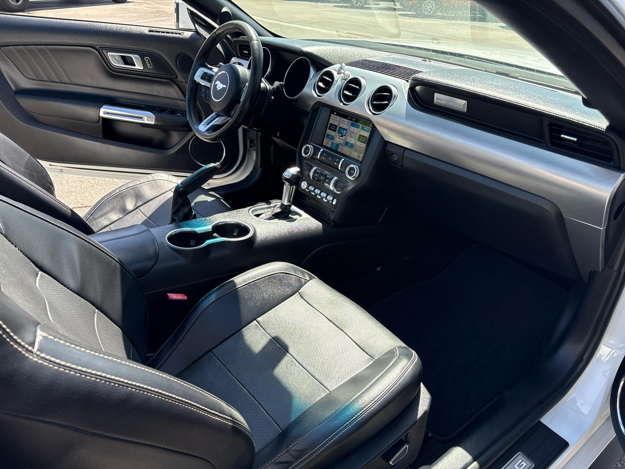 Ford Mustang EcoBoost Convertible 2019