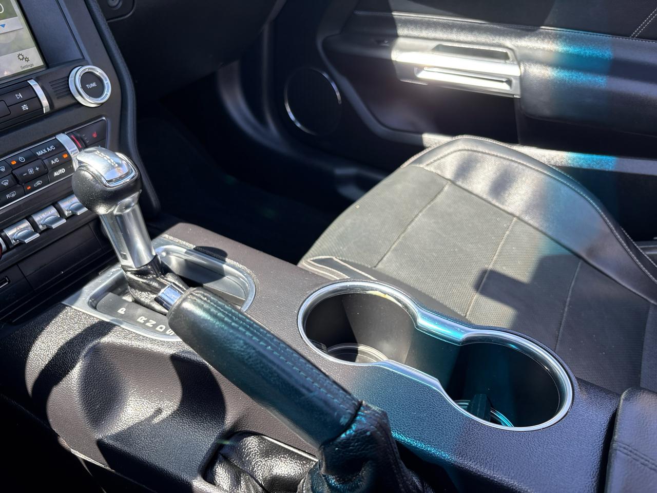 Ford Mustang EcoBoost Convertible 2019