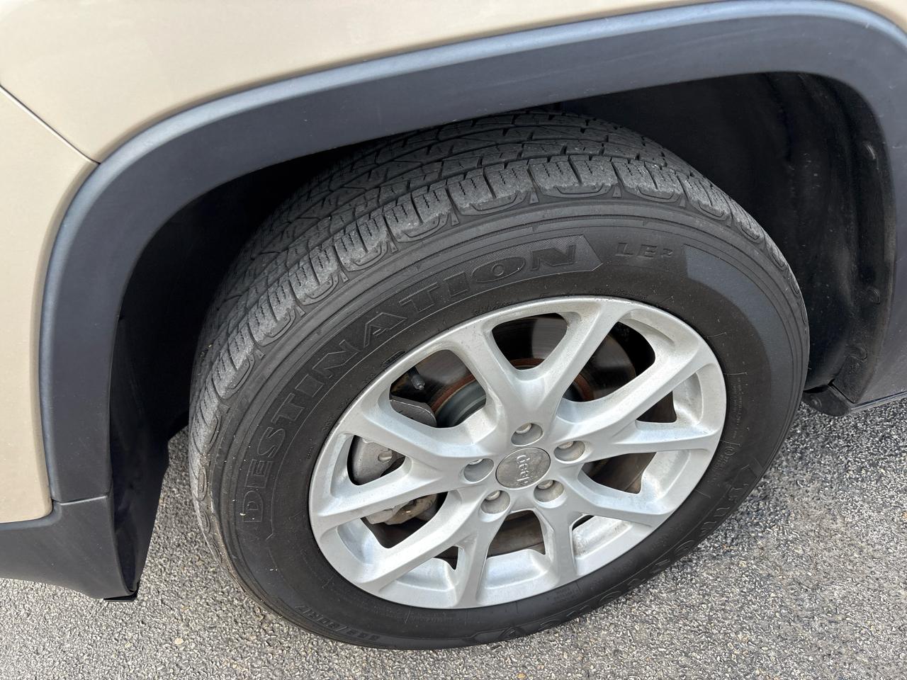 Jeep Cherokee FWD 4dr Latitude 2014