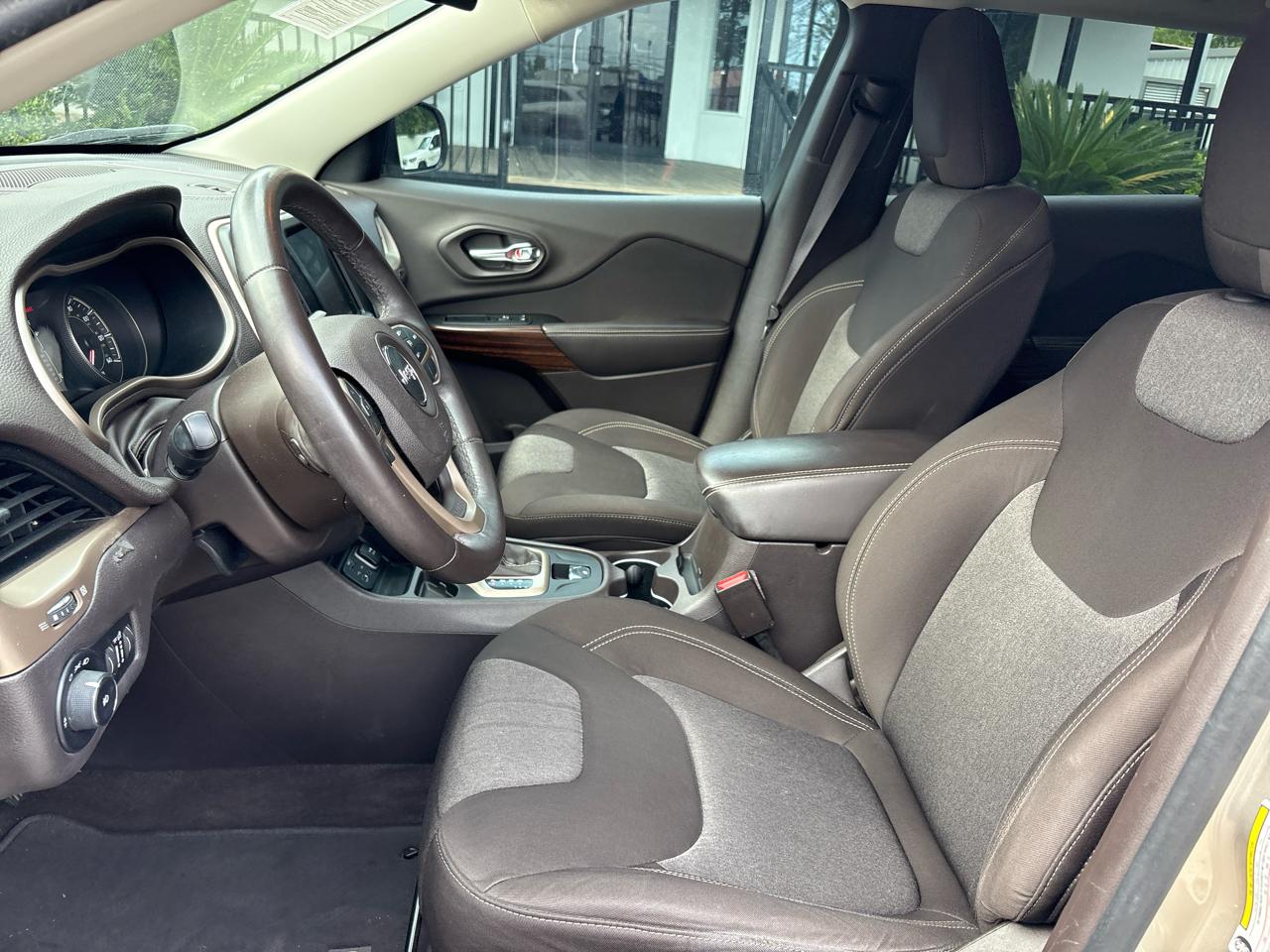 Jeep Cherokee FWD 4dr Latitude 2014
