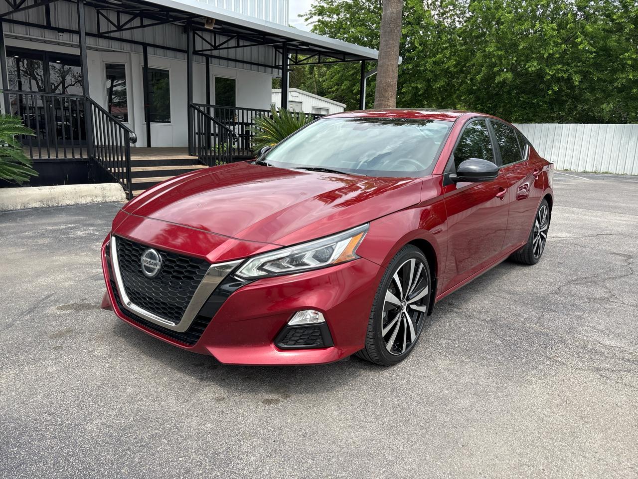 Nissan Altima 2.5 SR Sedan 2021