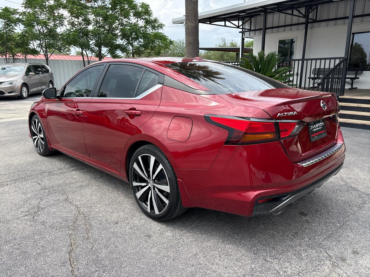 Nissan Altima 2.5 SR Sedan 2021