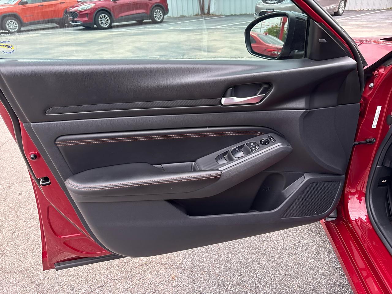 Nissan Altima 2.5 SR Sedan 2021