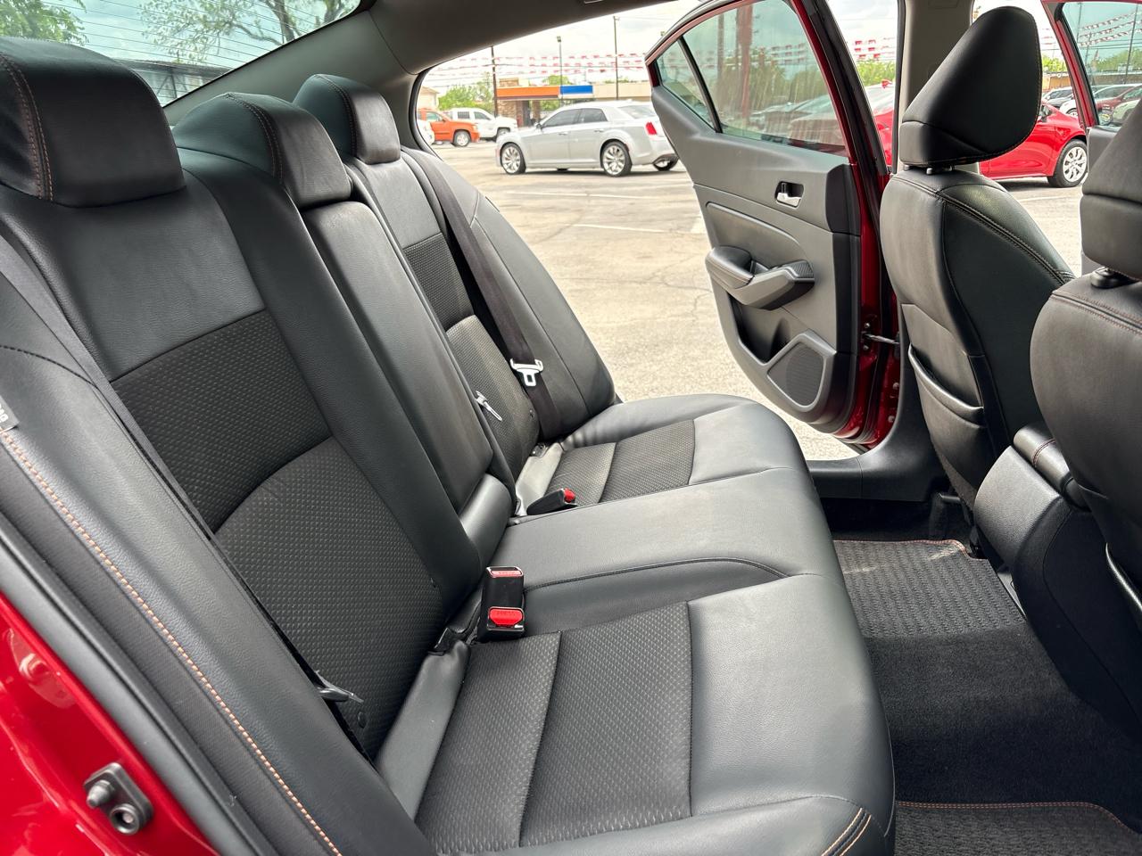Nissan Altima 2.5 SR Sedan 2021