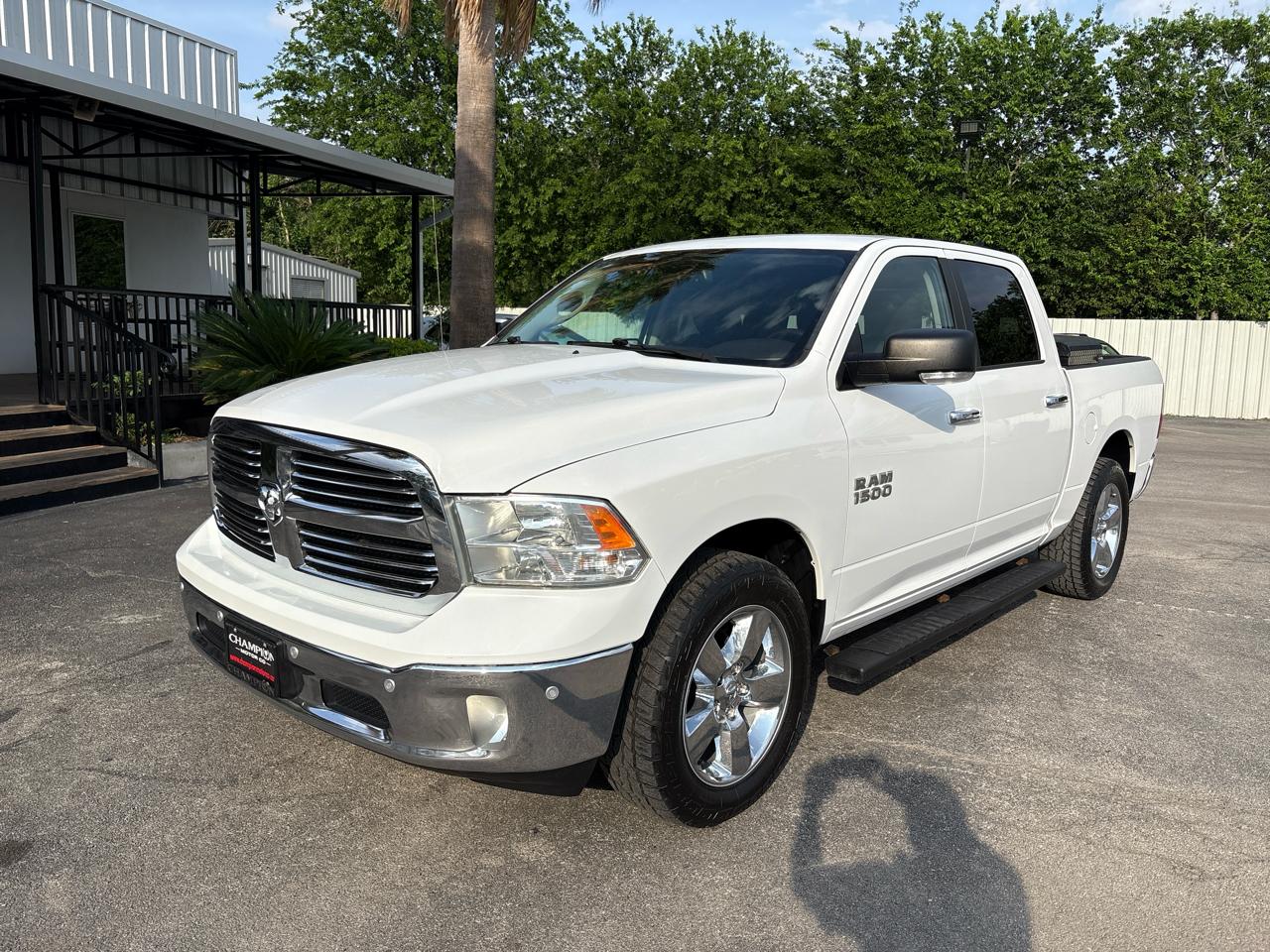 RAM 1500 4WD Crew Cab 140.5" Big Horn 2016