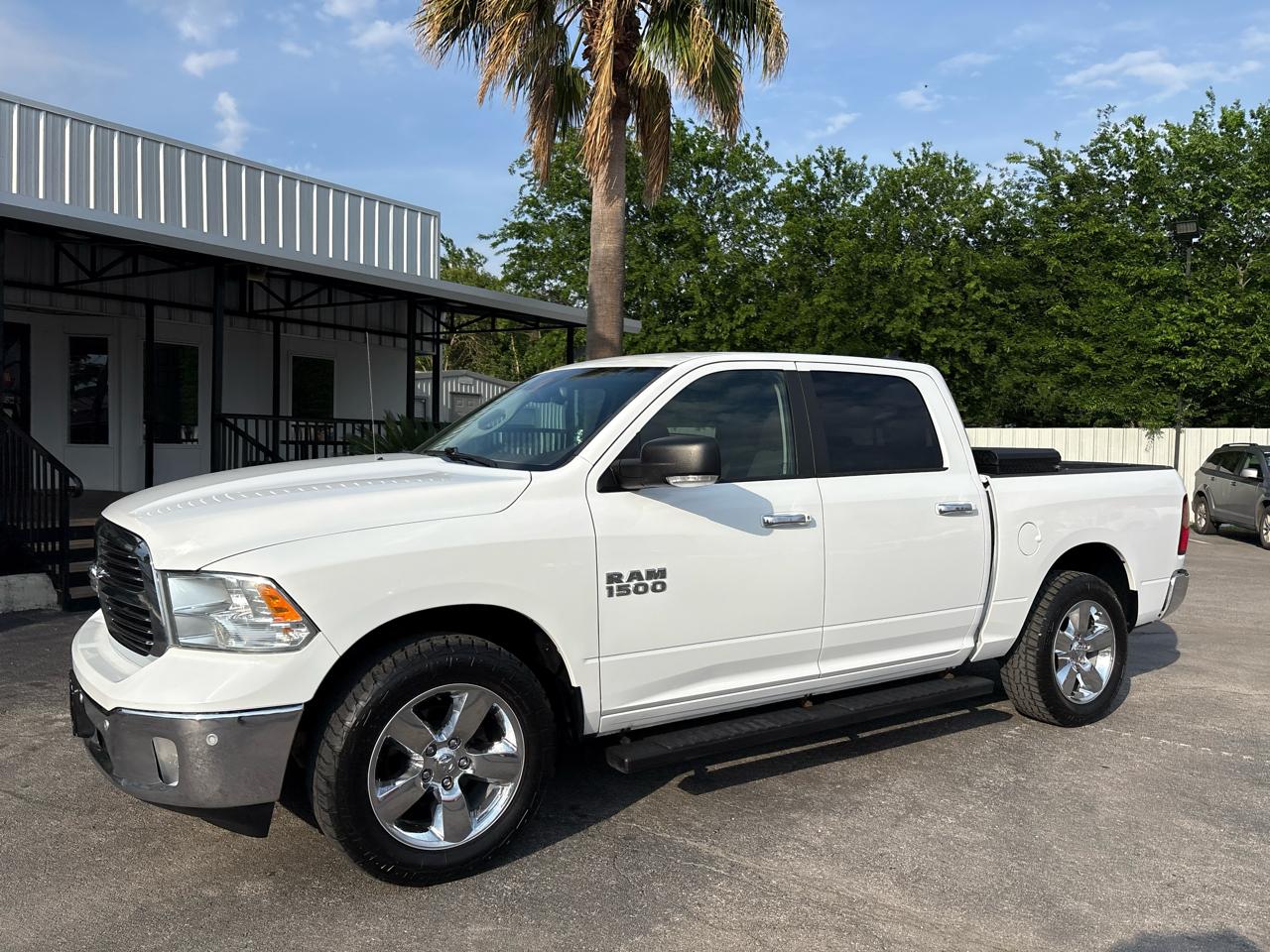 RAM 1500 4WD Crew Cab 140.5" Big Horn 2016