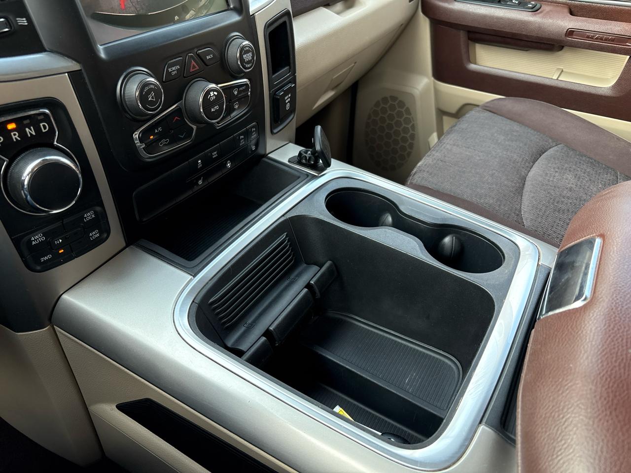 RAM 1500 4WD Crew Cab 140.5" Big Horn 2016