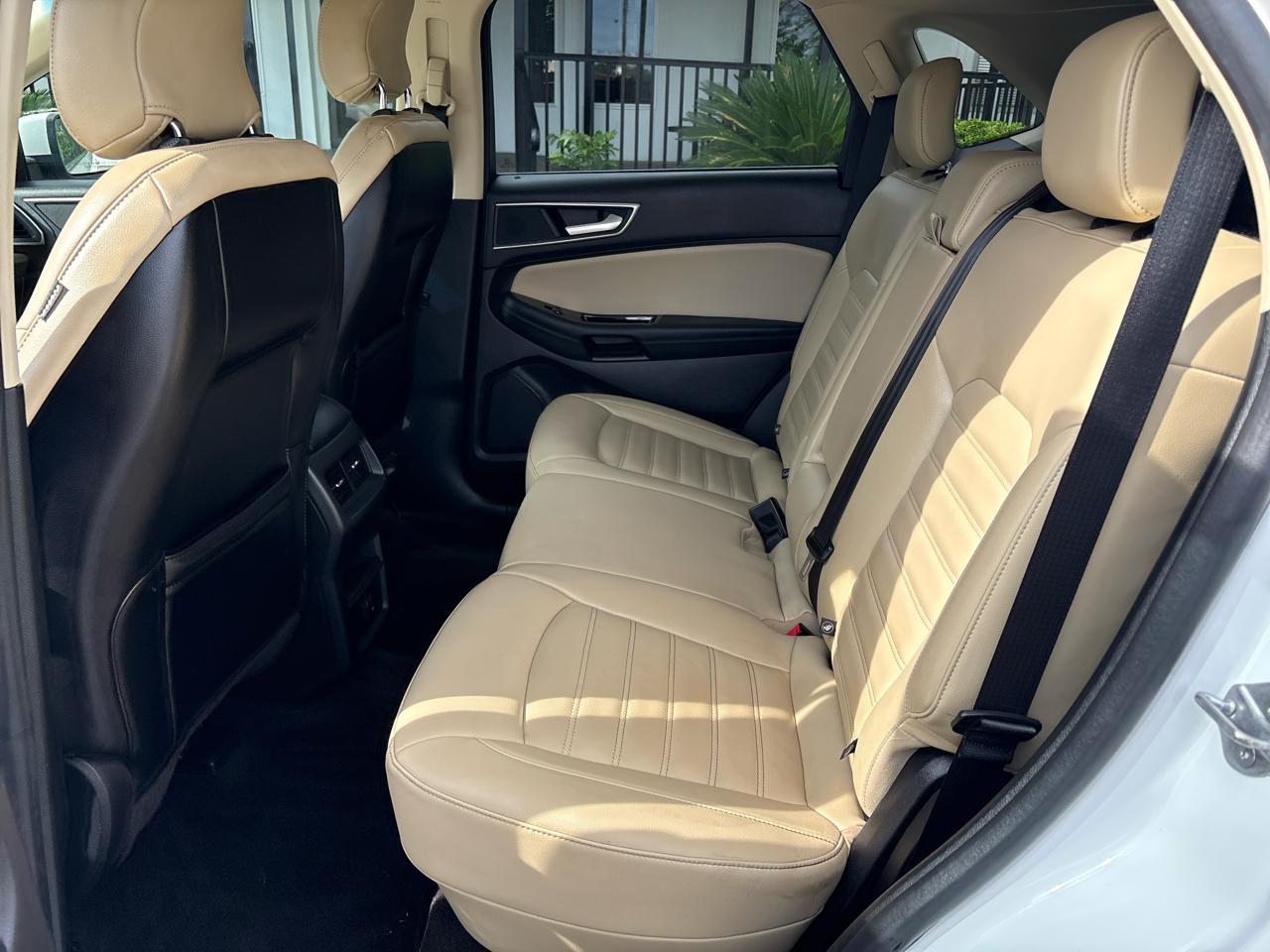 Ford Edge SEL FWD 2019