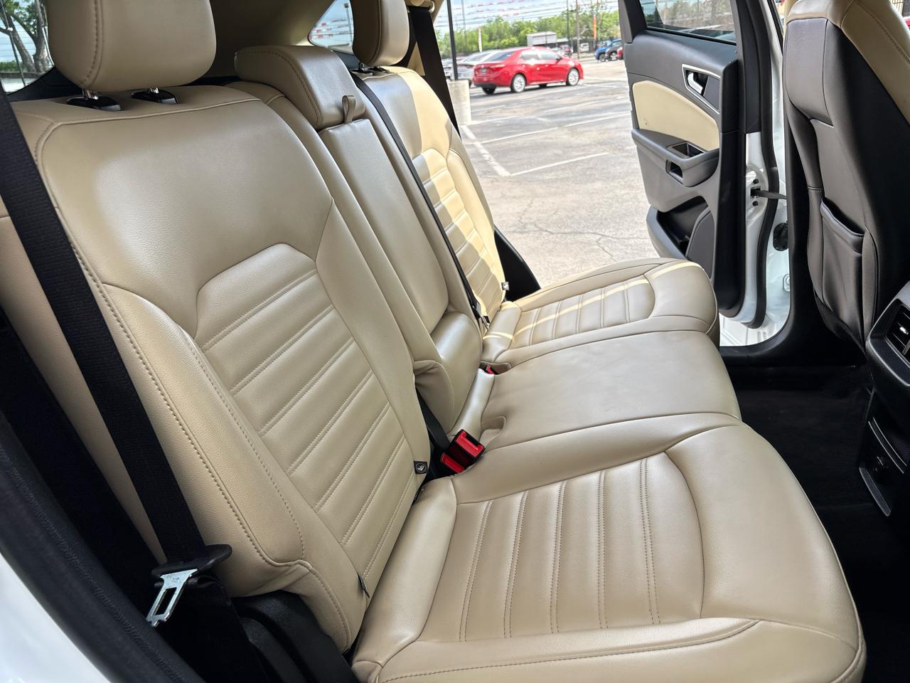 Ford Edge SEL FWD 2019
