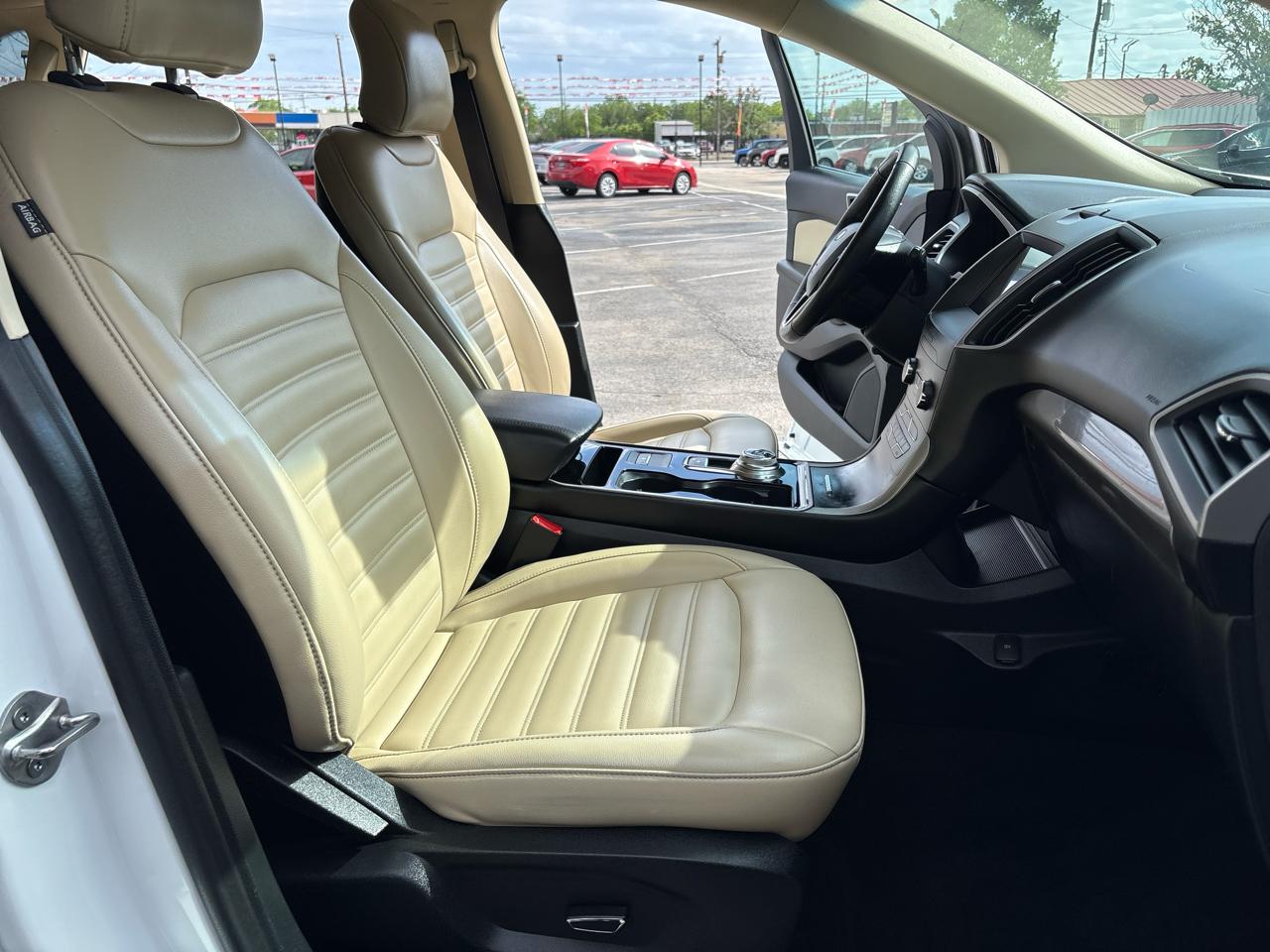 Ford Edge SEL FWD 2019