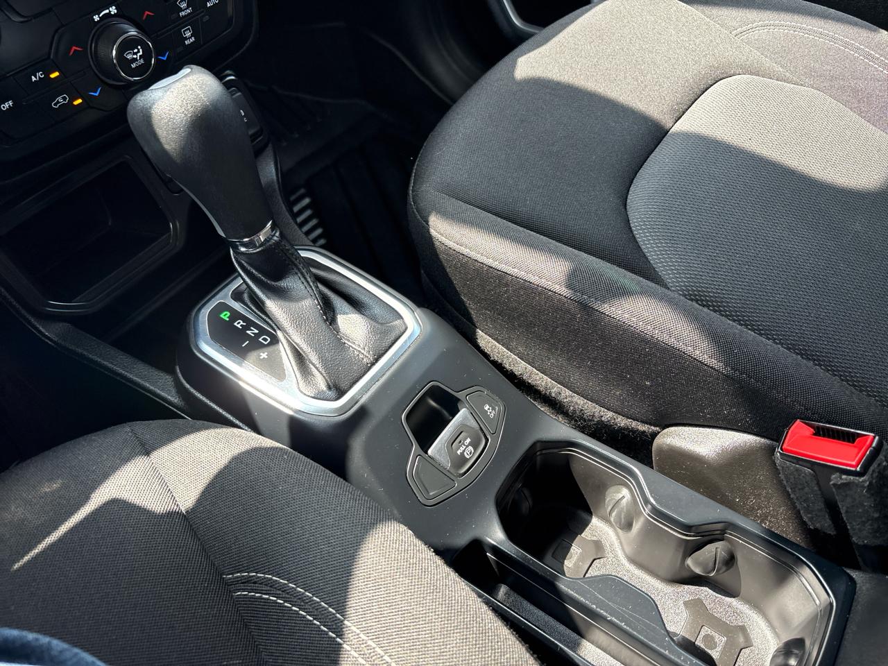 Jeep Renegade Jeepster FWD 2020