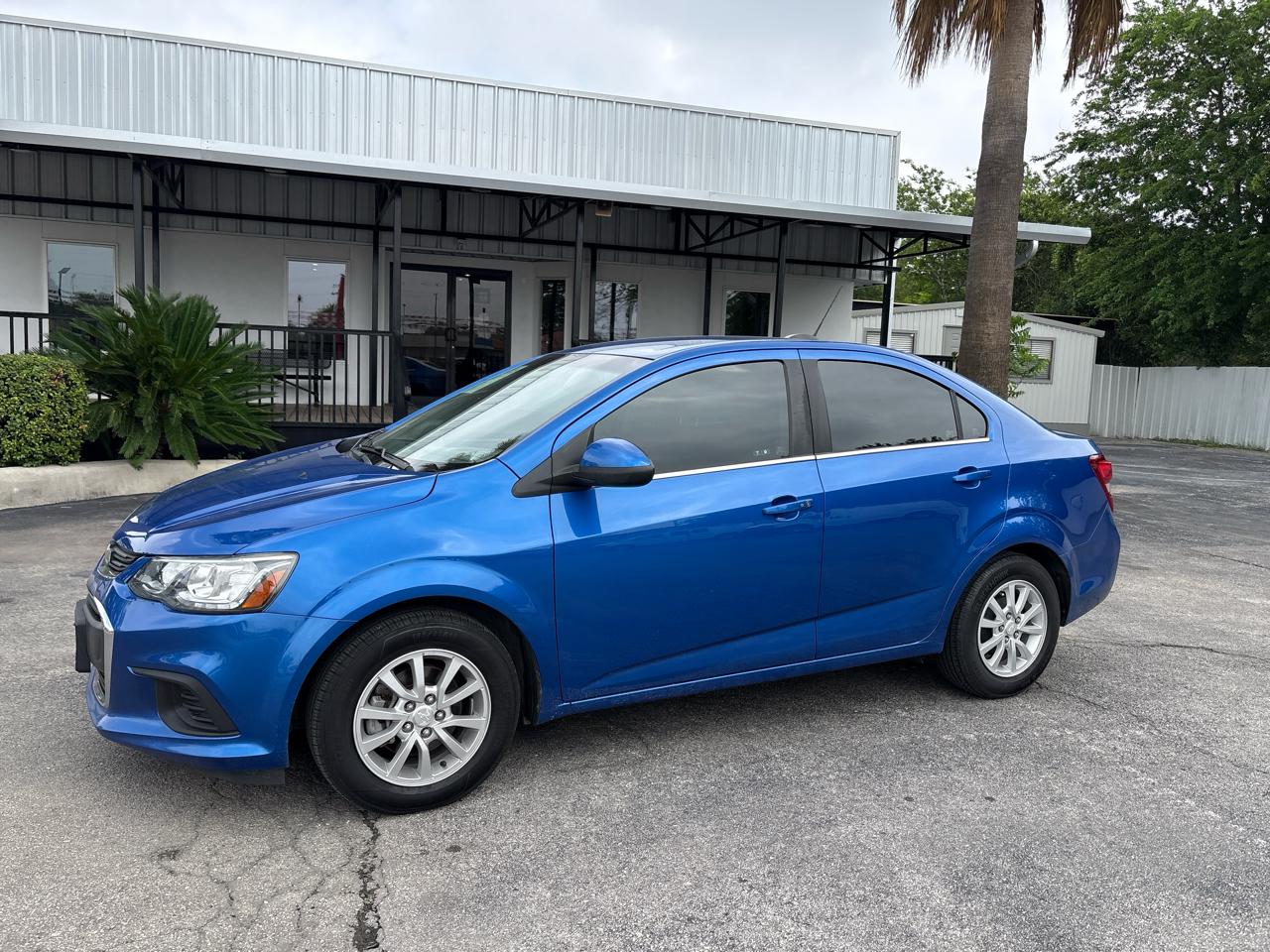 Chevrolet Sonic 4dr Sdn Auto LT 2019