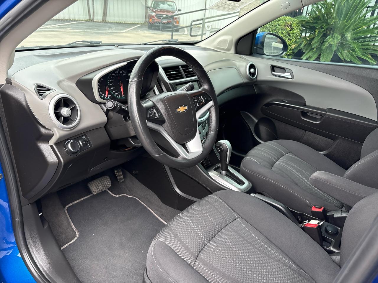 Chevrolet Sonic 4dr Sdn Auto LT 2019