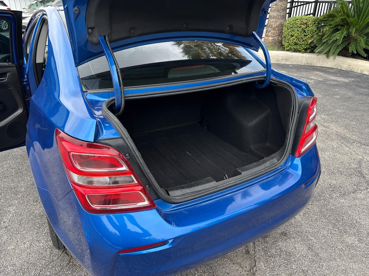 Chevrolet Sonic 4dr Sdn Auto LT 2019