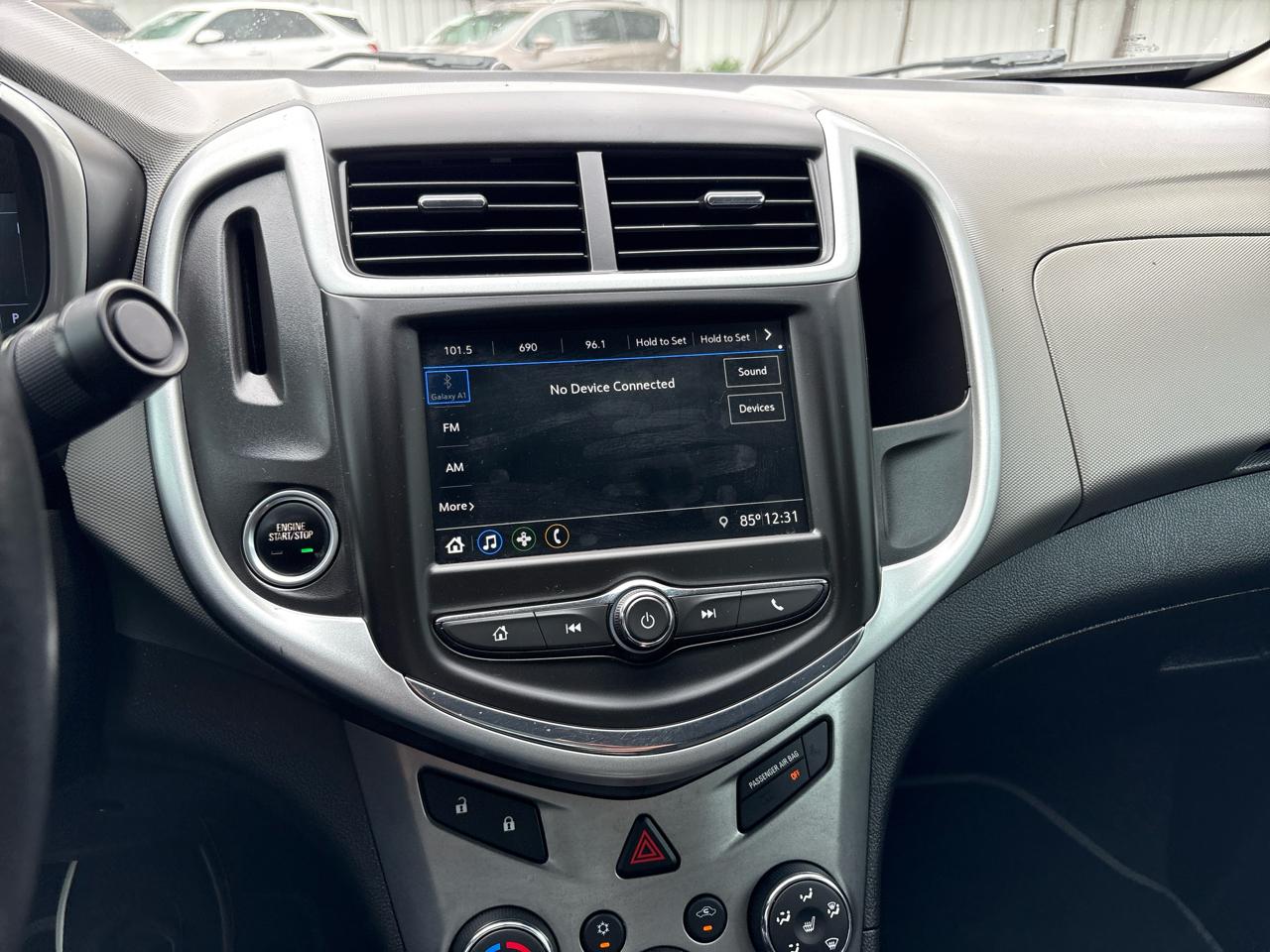 Chevrolet Sonic 4dr Sdn Auto LT 2019