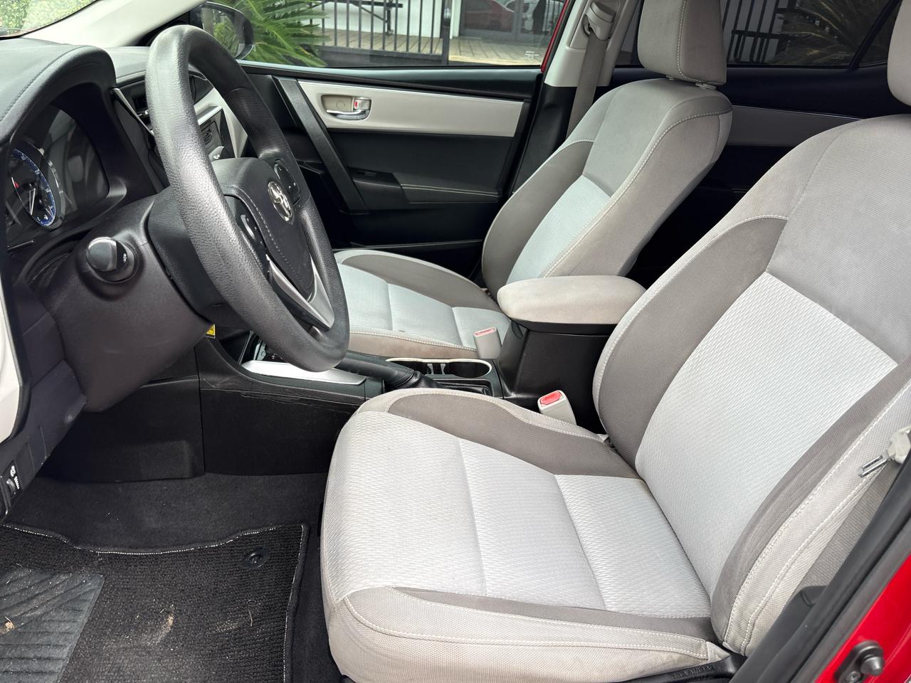 Toyota Corolla XLE CVT (Natl) 2018