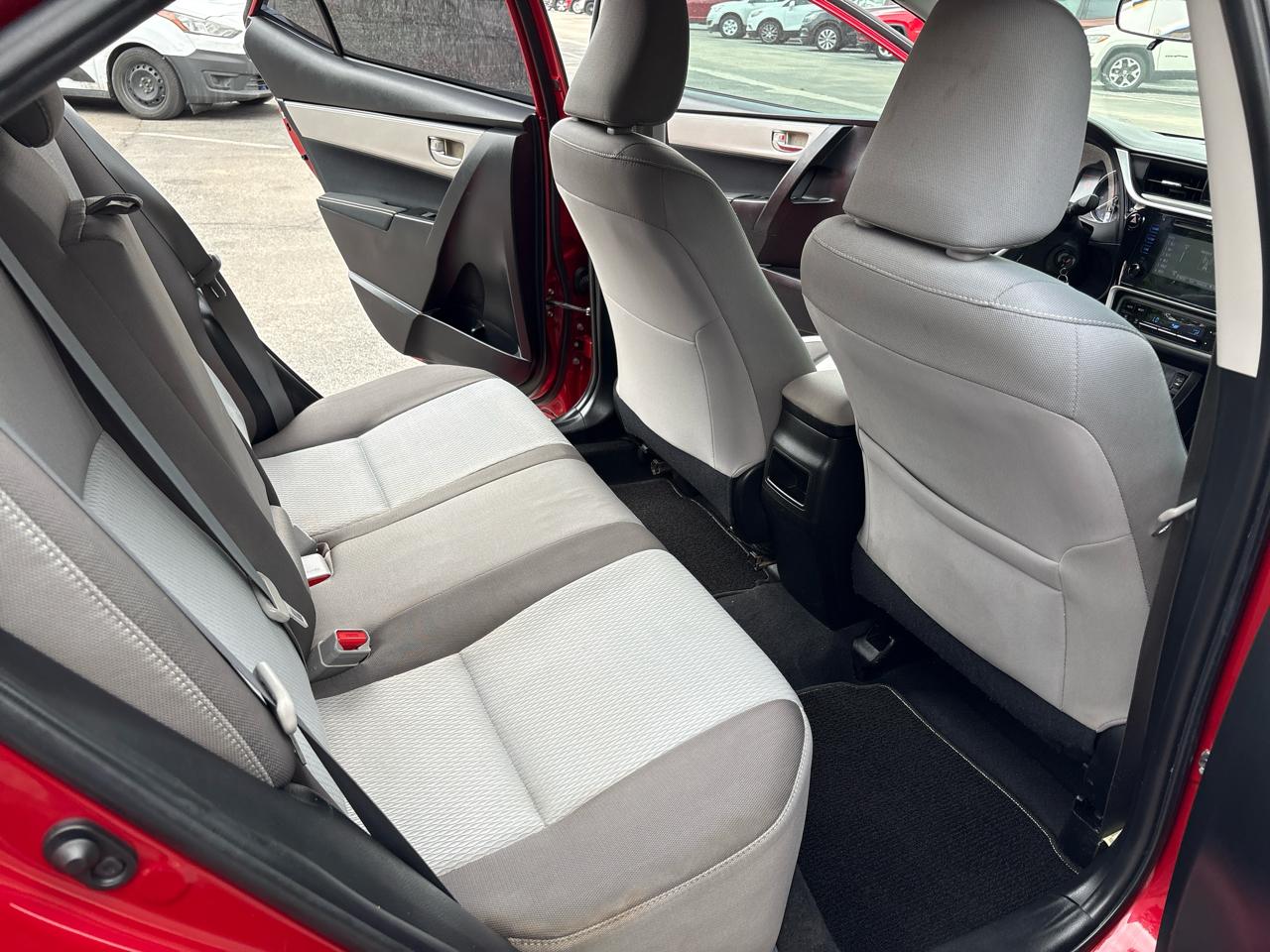 Toyota Corolla XLE CVT (Natl) 2018