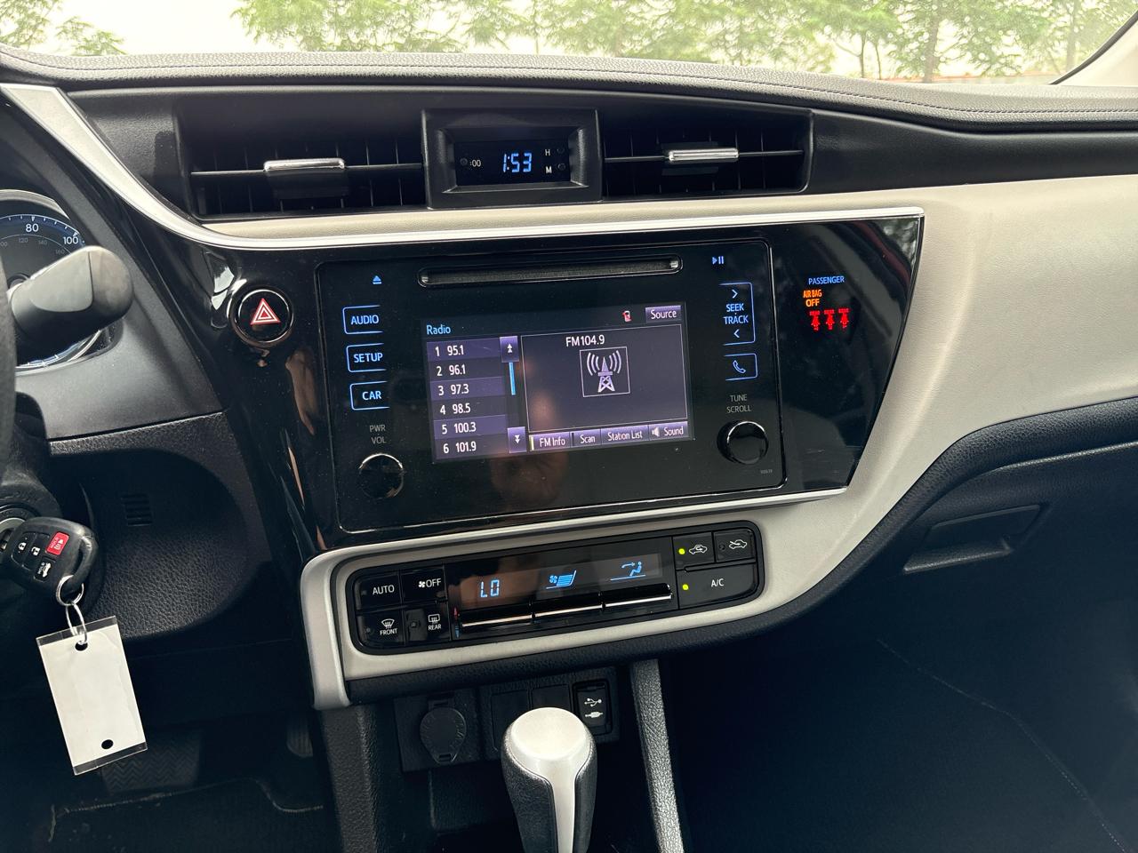Toyota Corolla XLE CVT (Natl) 2018