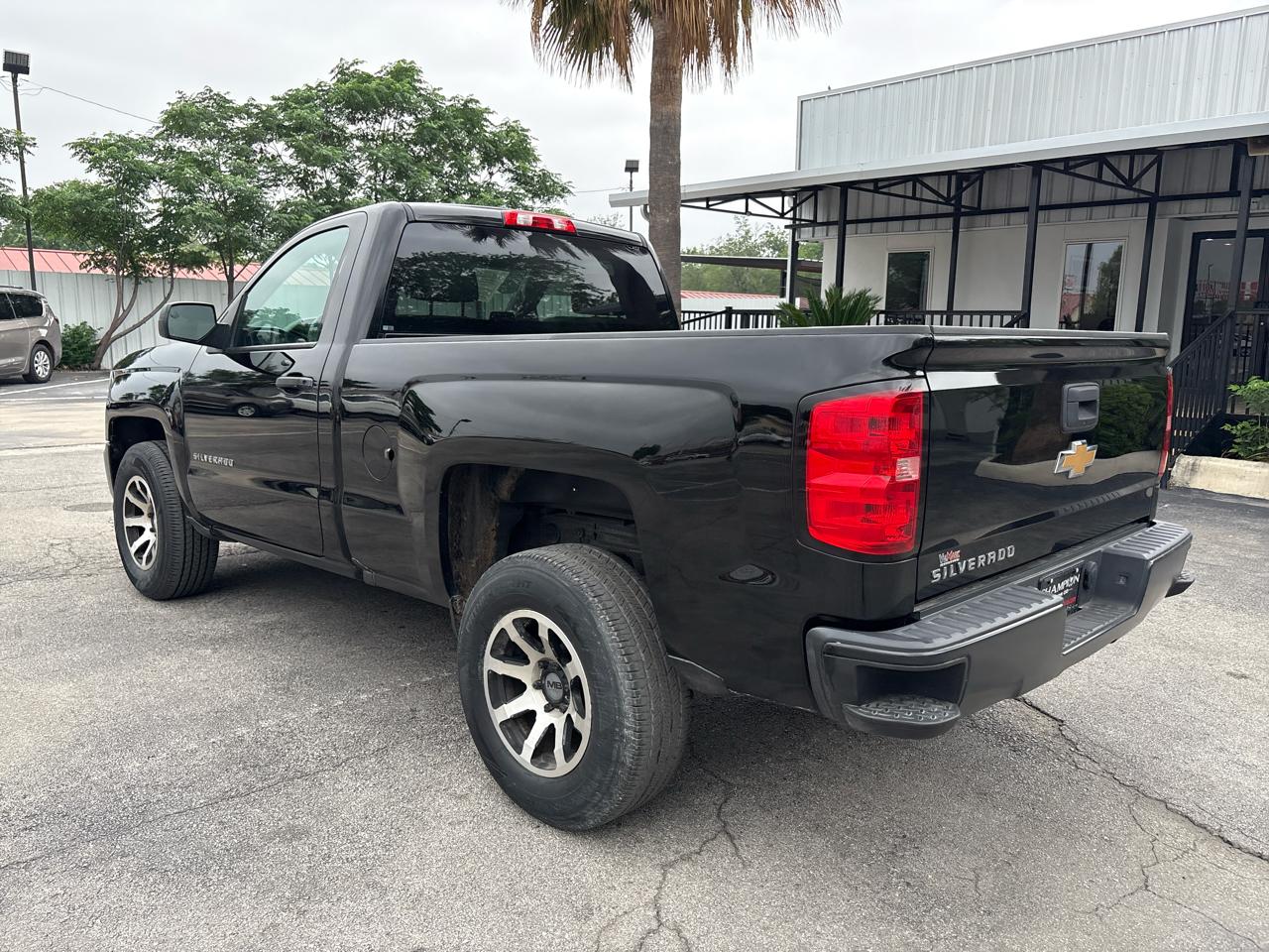 Chevrolet Silverado 1500 2WD Reg Cab 119.0" Work Truck 2017