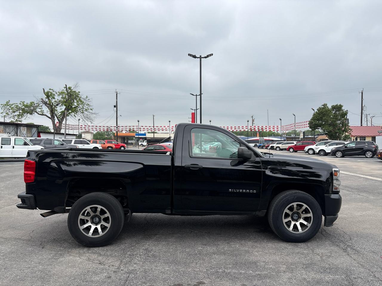 Chevrolet Silverado 1500 2WD Reg Cab 119.0" Work Truck 2017