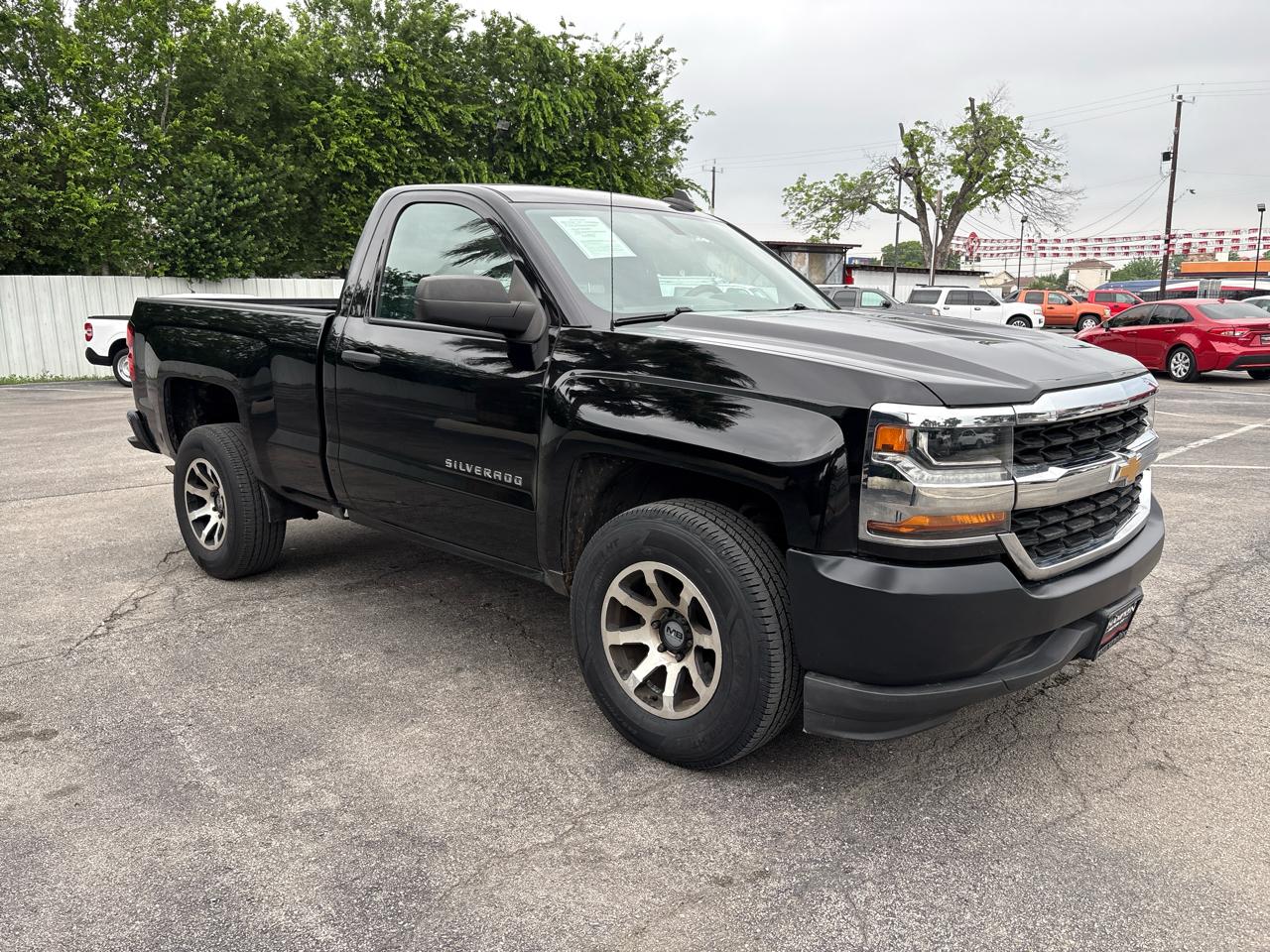 Chevrolet Silverado 1500 2WD Reg Cab 119.0" Work Truck 2017