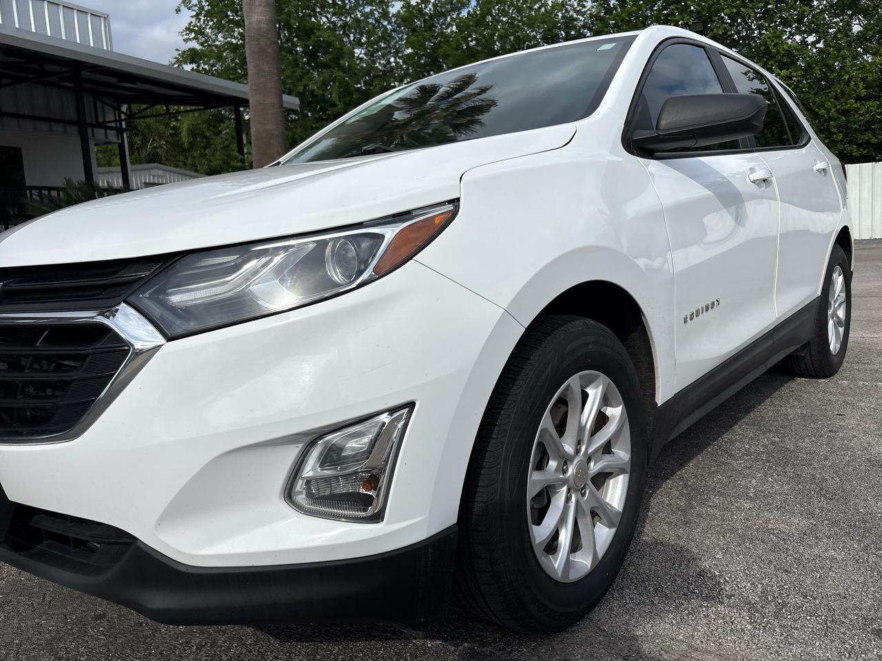 Chevrolet Equinox FWD 4dr LS w/1LS 2020