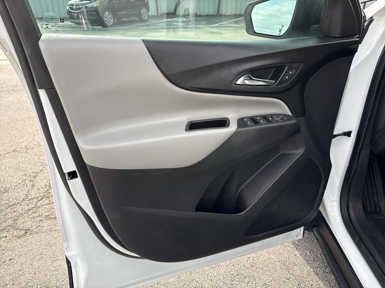 Chevrolet Equinox FWD 4dr LS w/1LS 2020