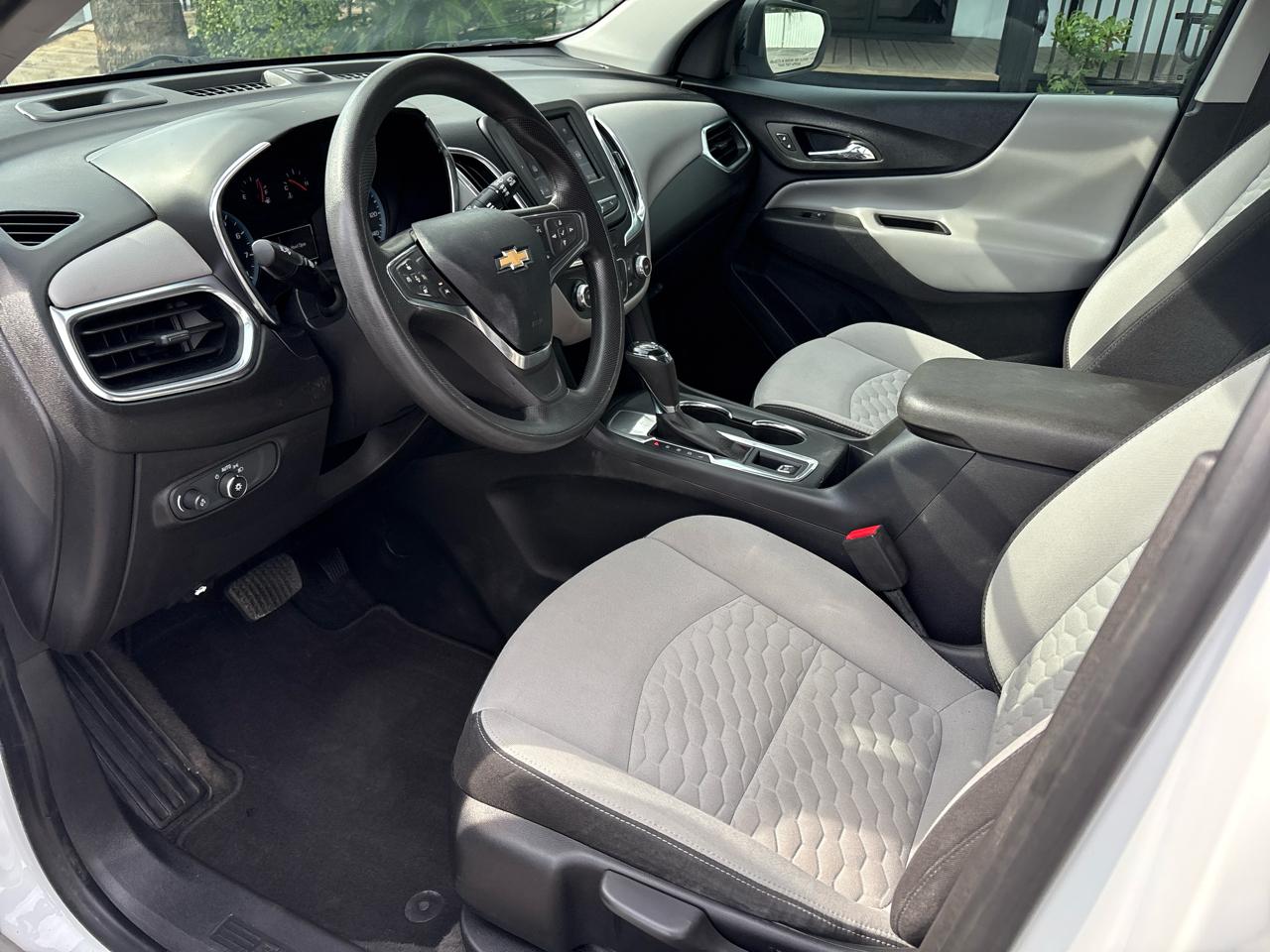 Chevrolet Equinox FWD 4dr LS w/1LS 2020
