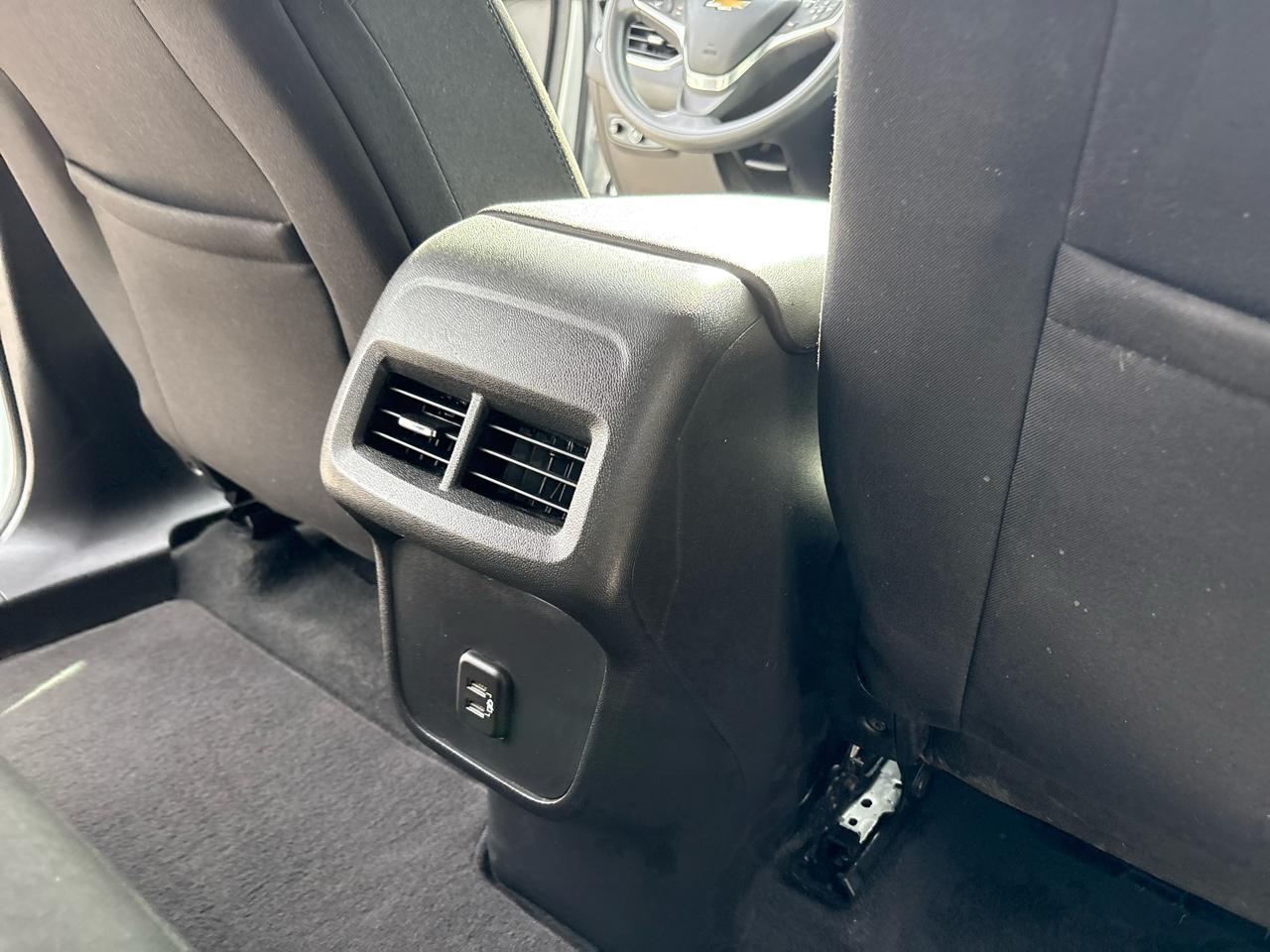 Chevrolet Equinox FWD 4dr LS w/1LS 2020