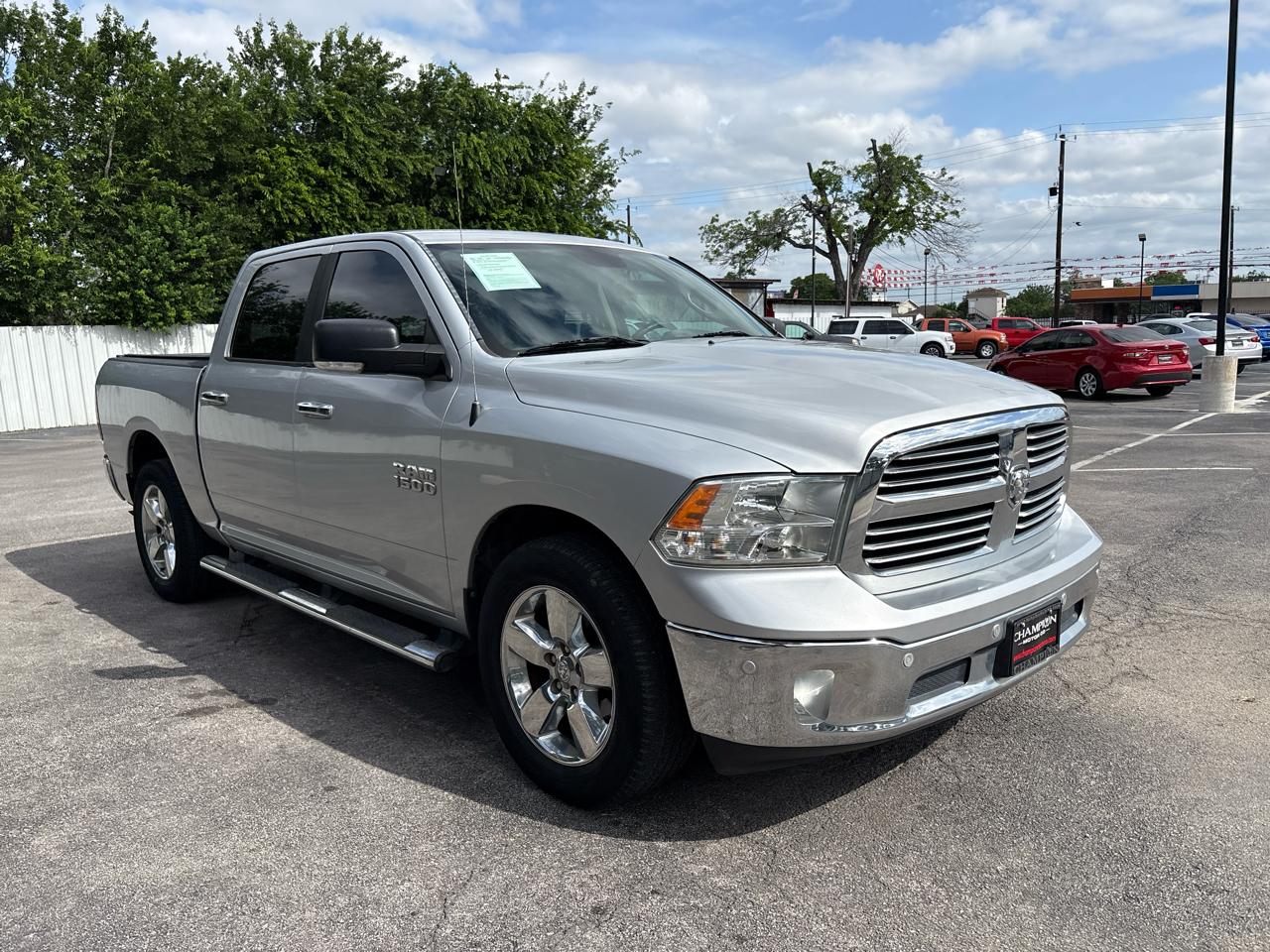 RAM 1500 2WD Crew Cab 140.5" Lone Star 2016