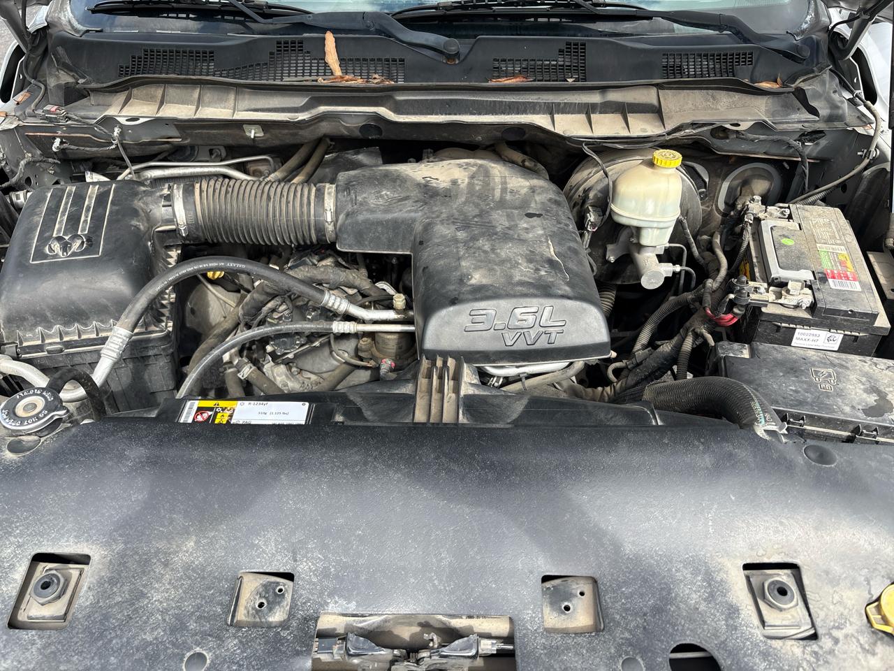 RAM 1500 2WD Crew Cab 140.5" Lone Star 2016