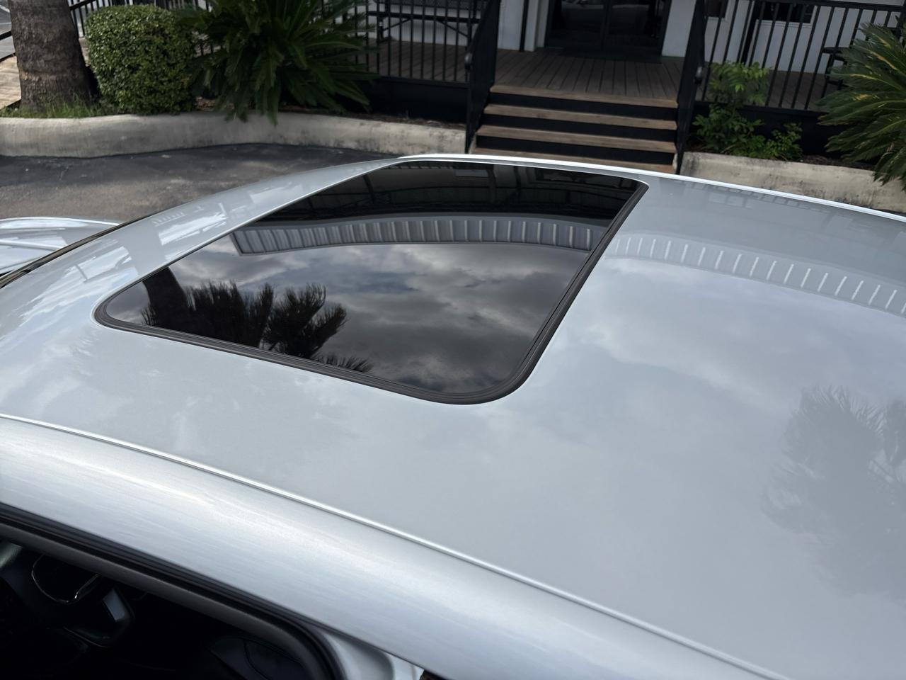 Dodge Charger SXT RWD 2020