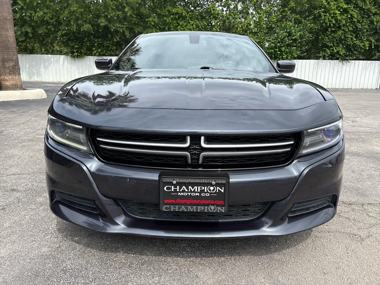 Dodge Charger 4dr Sdn SE RWD 2016