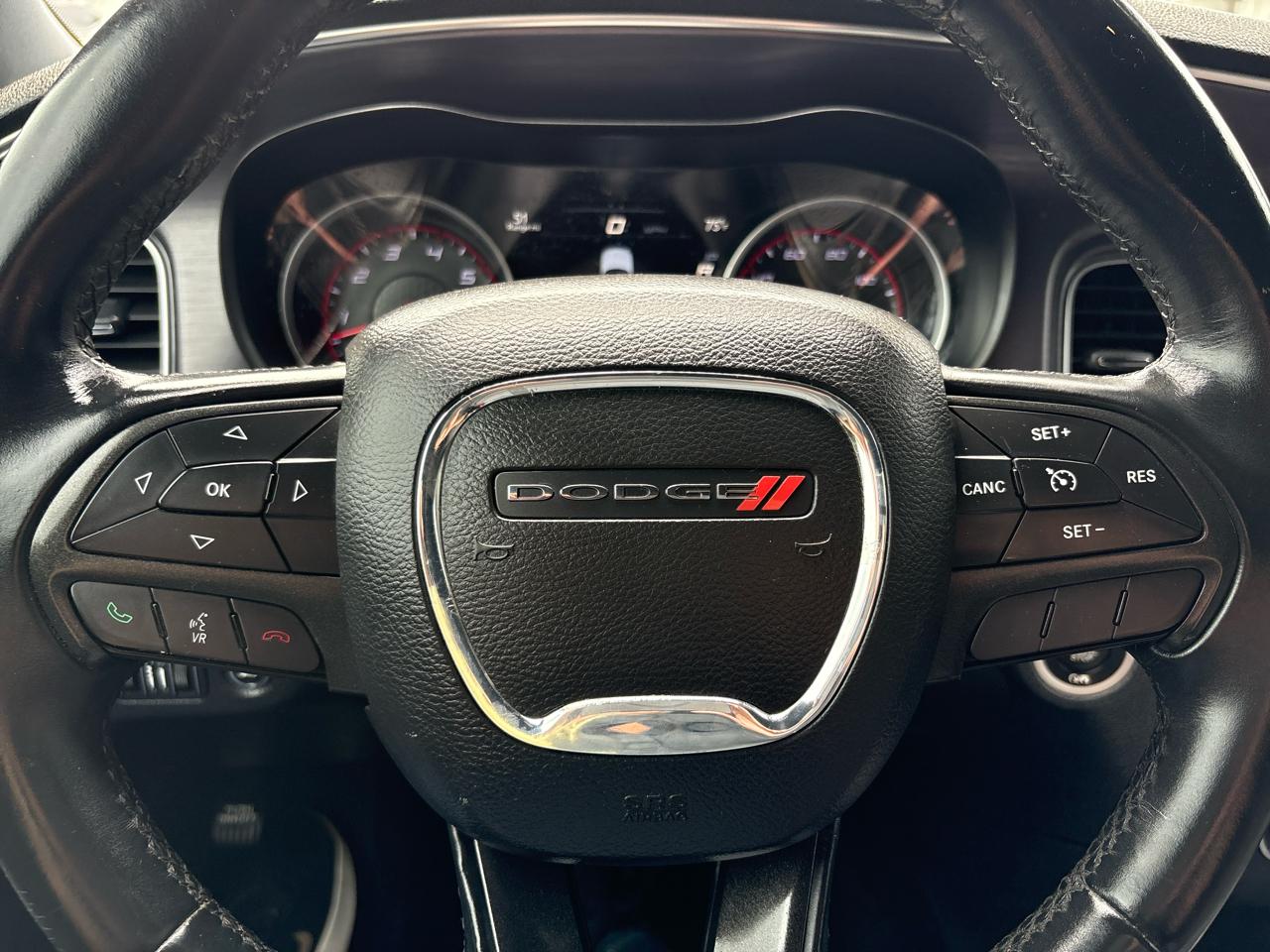 Dodge Charger 4dr Sdn SE RWD 2016