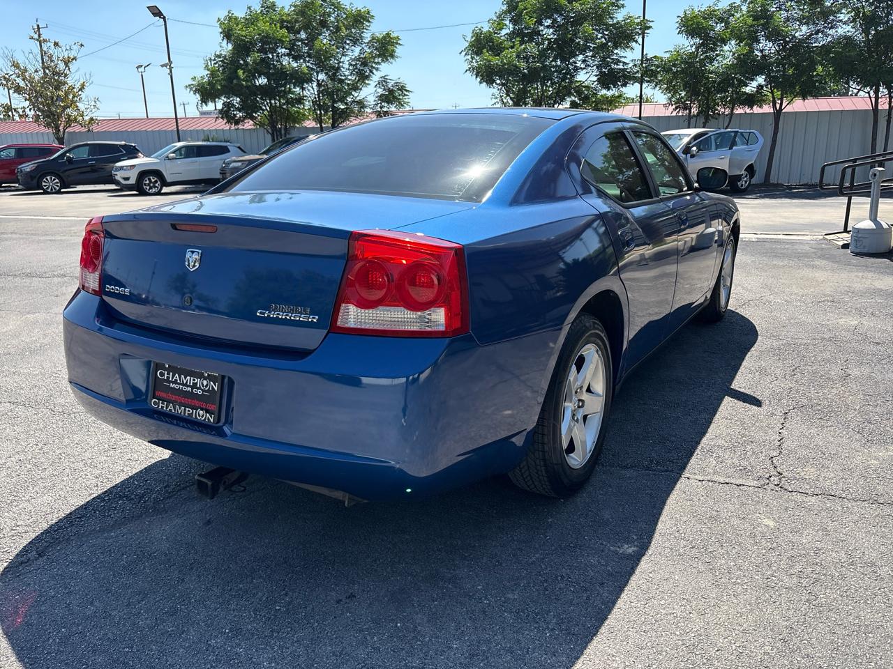 Dodge Charger 4dr Sdn SE RWD 2009