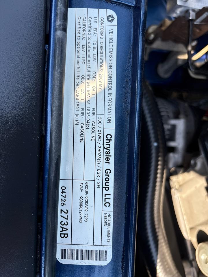 Dodge Charger 4dr Sdn SE RWD 2009