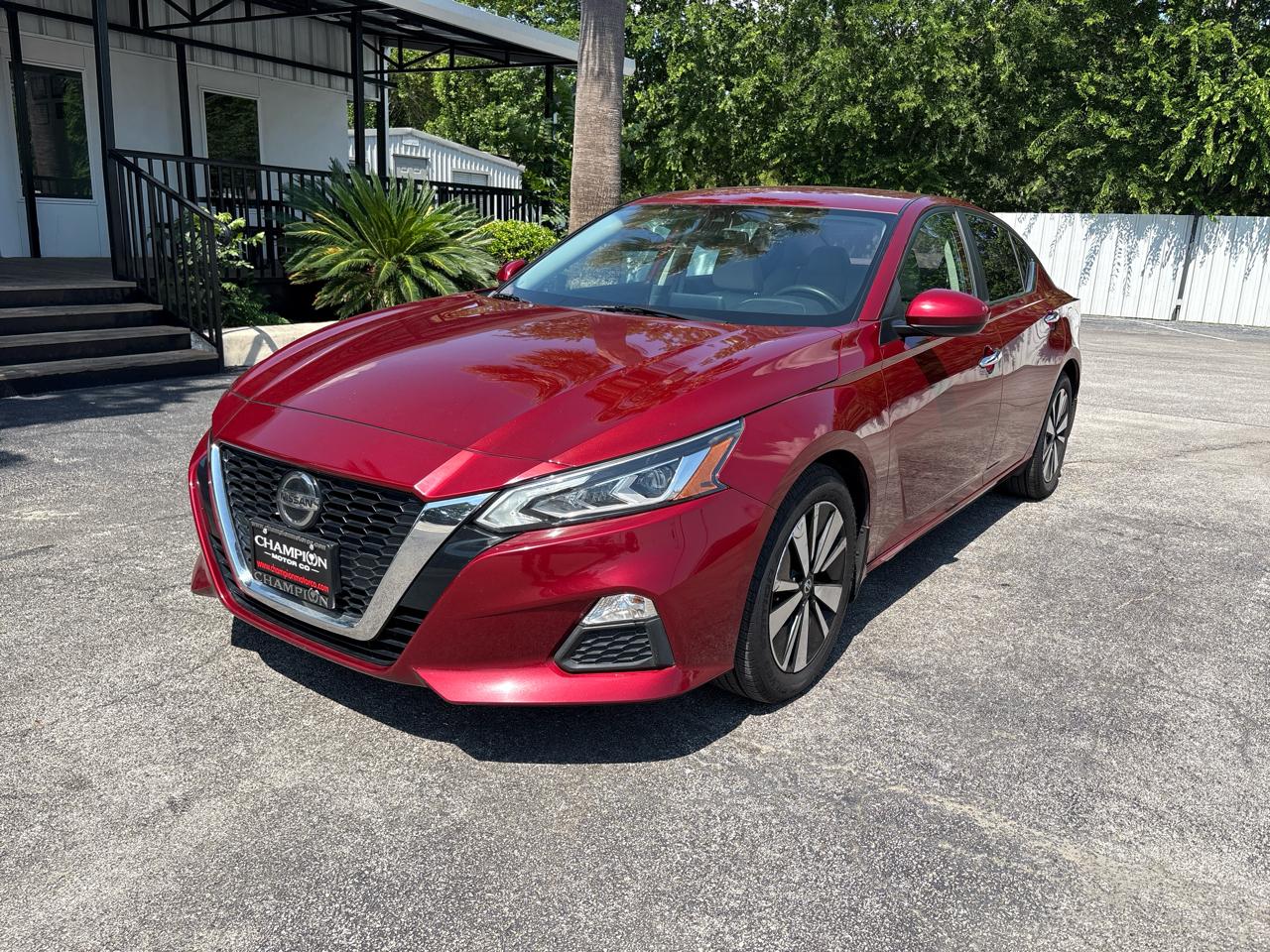 Nissan Altima 2.5 SV Sedan 2022
