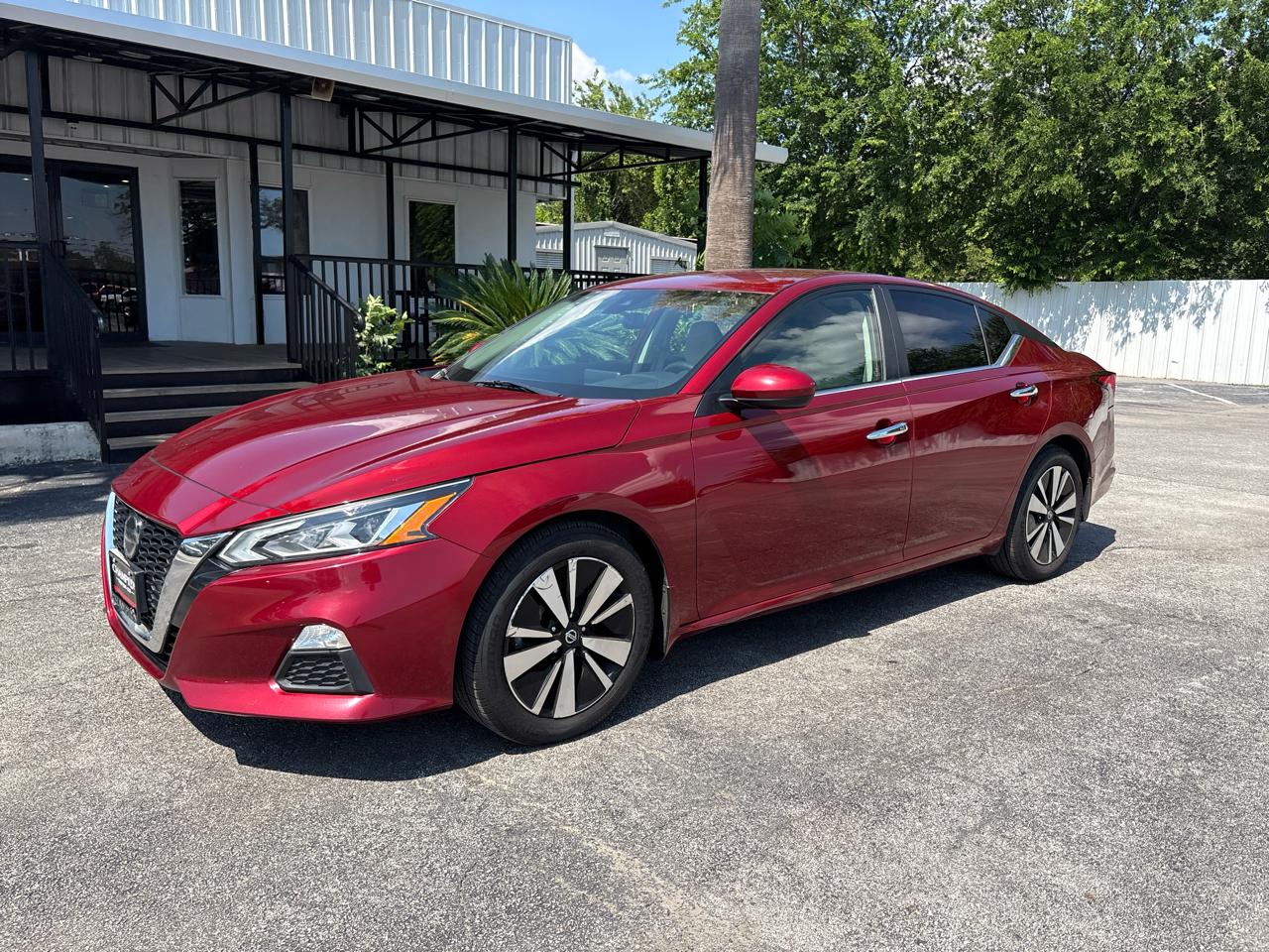Nissan Altima 2.5 SV Sedan 2022