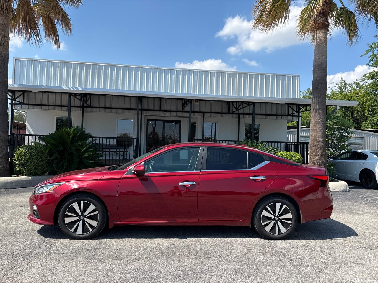 Nissan Altima 2.5 SV Sedan 2022