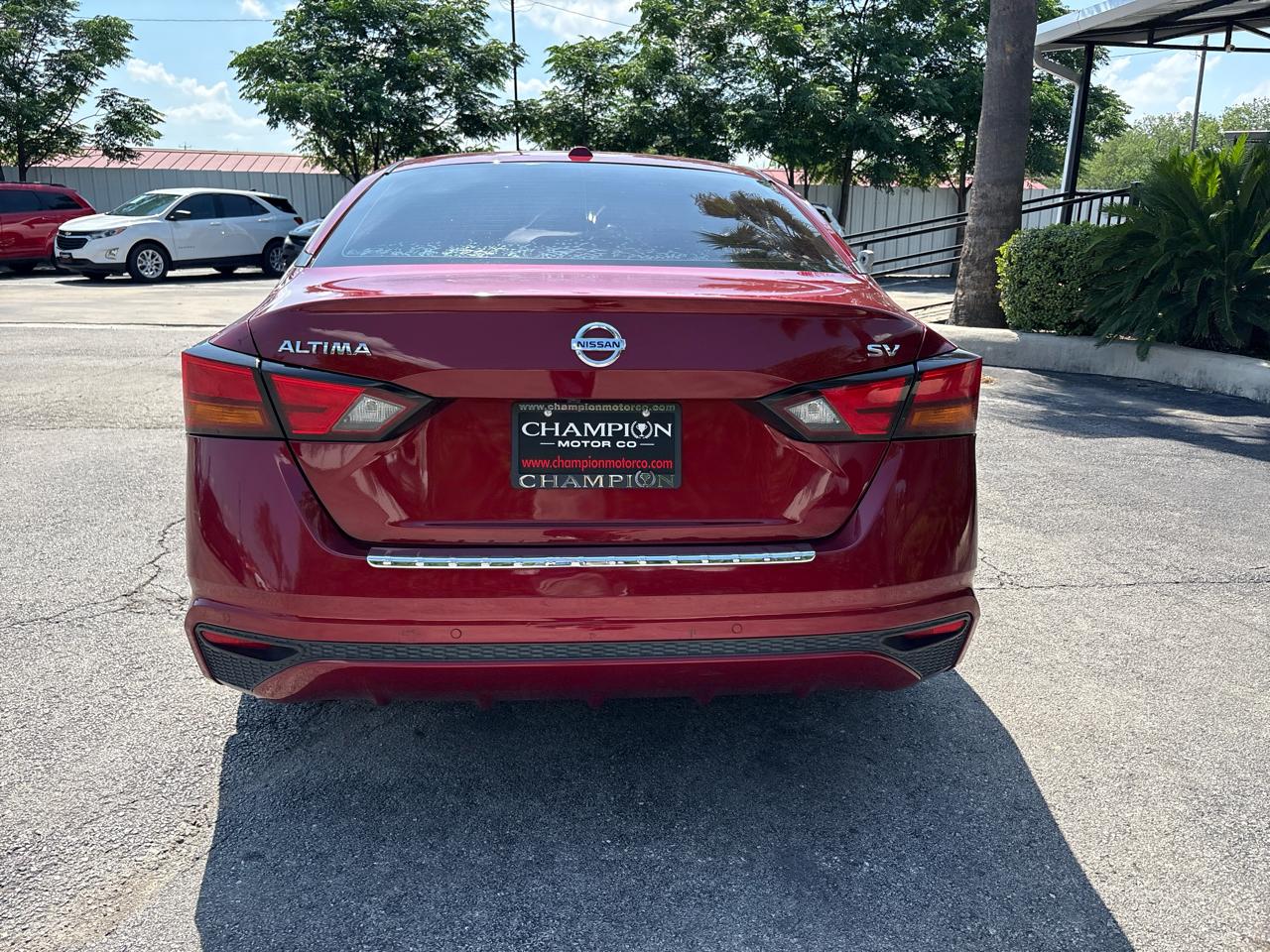 Nissan Altima 2.5 SV Sedan 2022