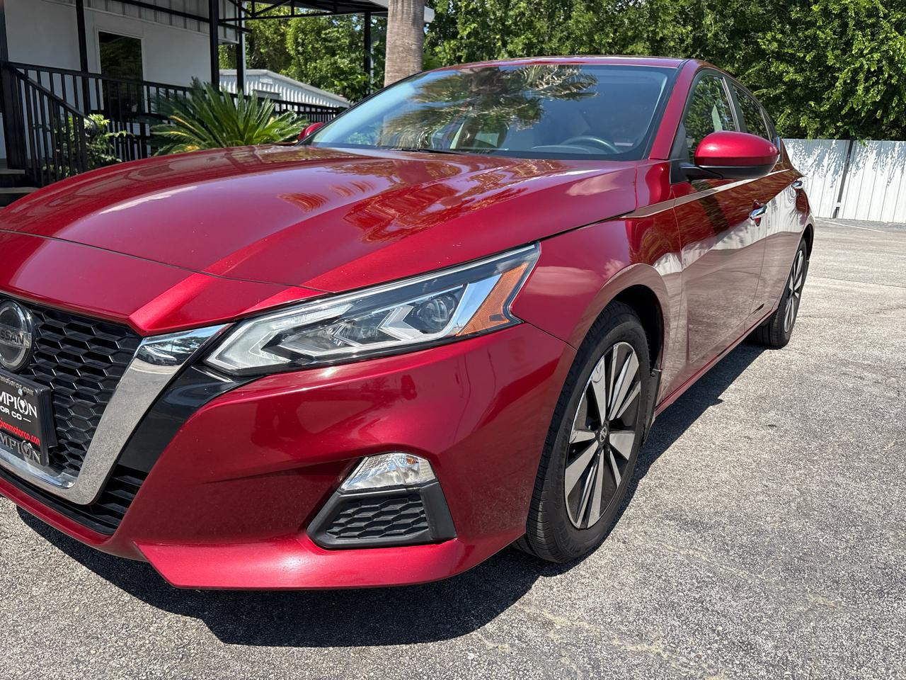 Nissan Altima 2.5 SV Sedan 2022