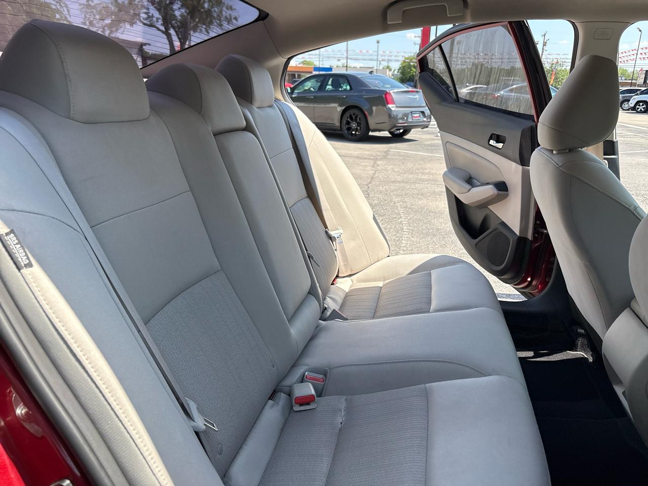 Nissan Altima 2.5 SV Sedan 2022