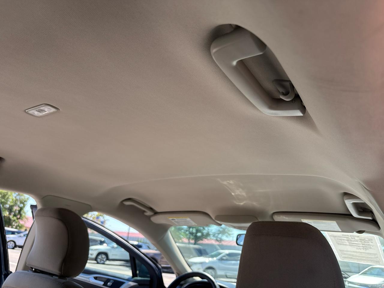 Ford Fusion S FWD 2019