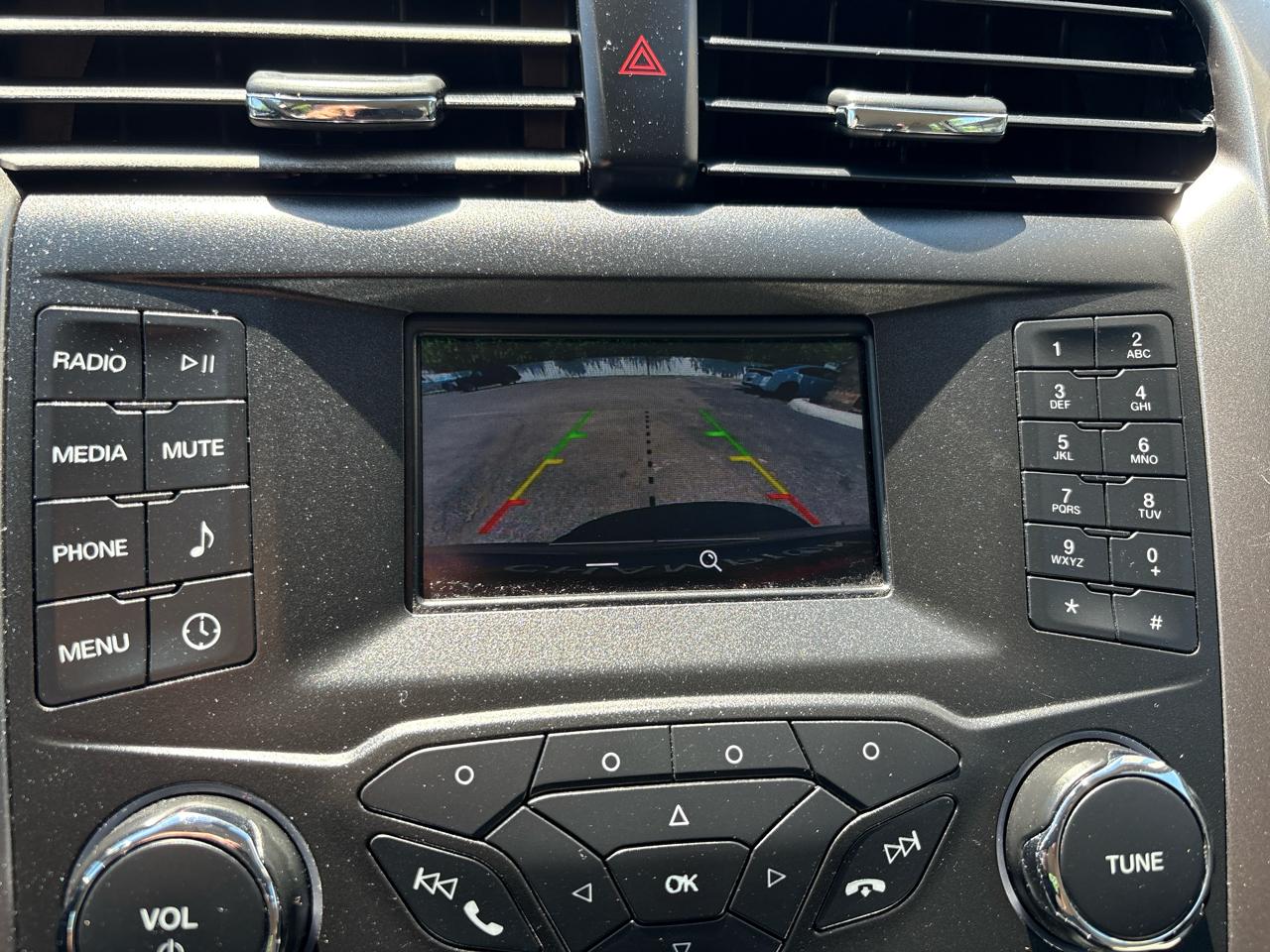 Ford Fusion S FWD 2019